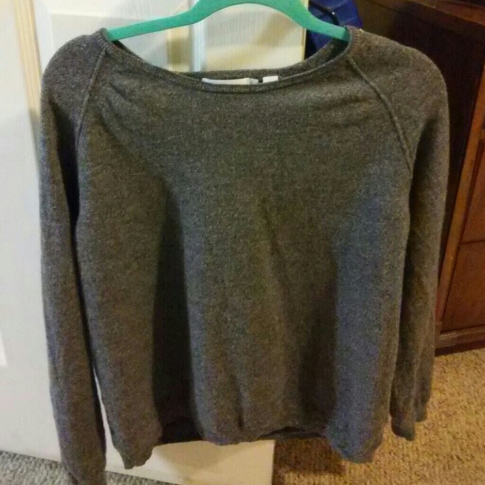 Calvin Klein Sweater - Picture 2 of 2