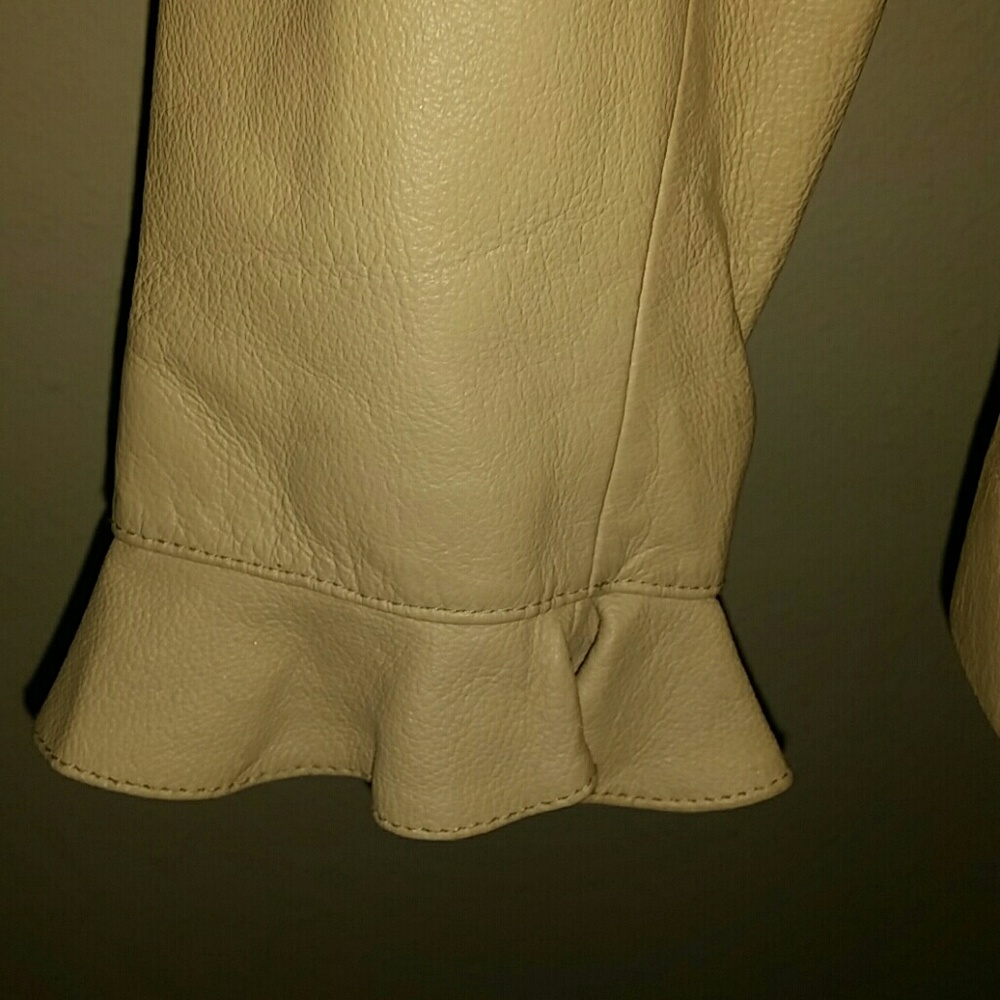 Terry Lewis Ruffle Leather Jacket - Picture 4 of 4
