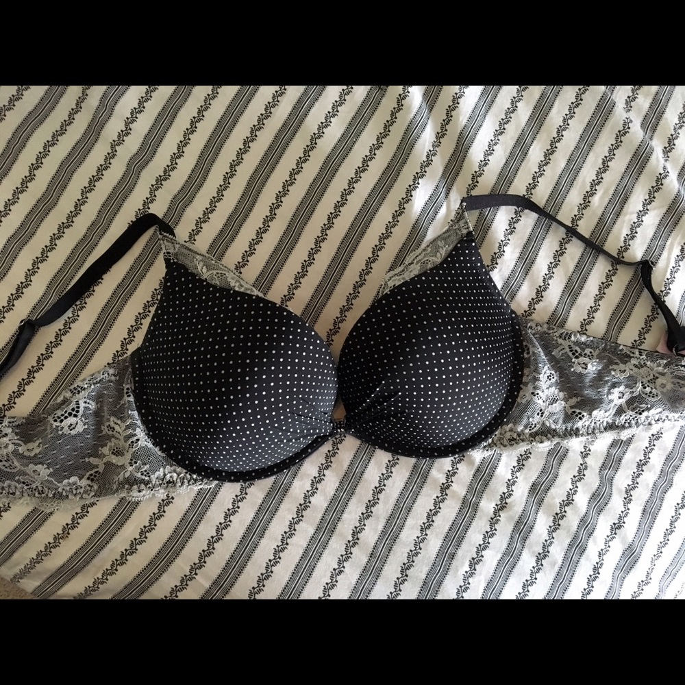 36C Victoria's Secret Demi push up