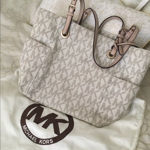 Authentic Michael Kors purse