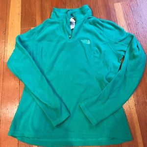 North Face Half Zip Fleece! Size XS!