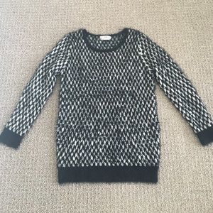 Oversized Eyelash Sweater size M