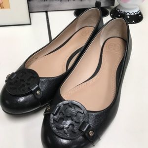 Tory Burch Flats (New), size 8