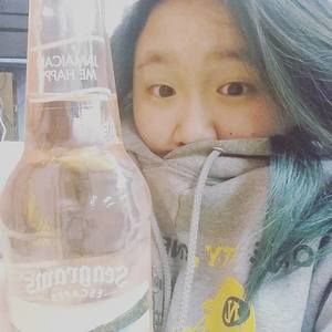 Meet your Posher, Sally