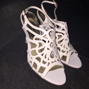Andrea® Heels