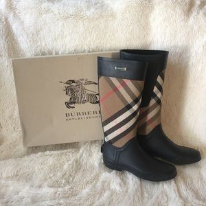 Authentic Burberry rain boots