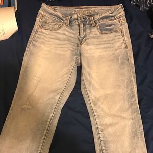 American Eagle Capris