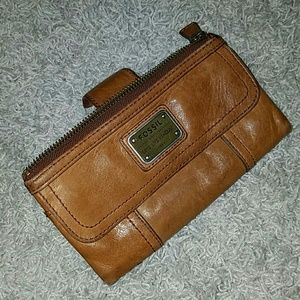 Fossil wallet