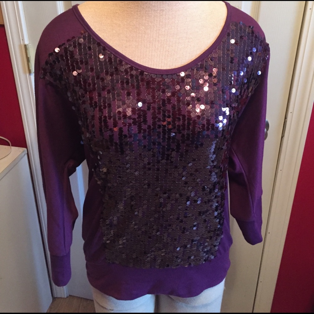 Daytrip purple sequined top sz L