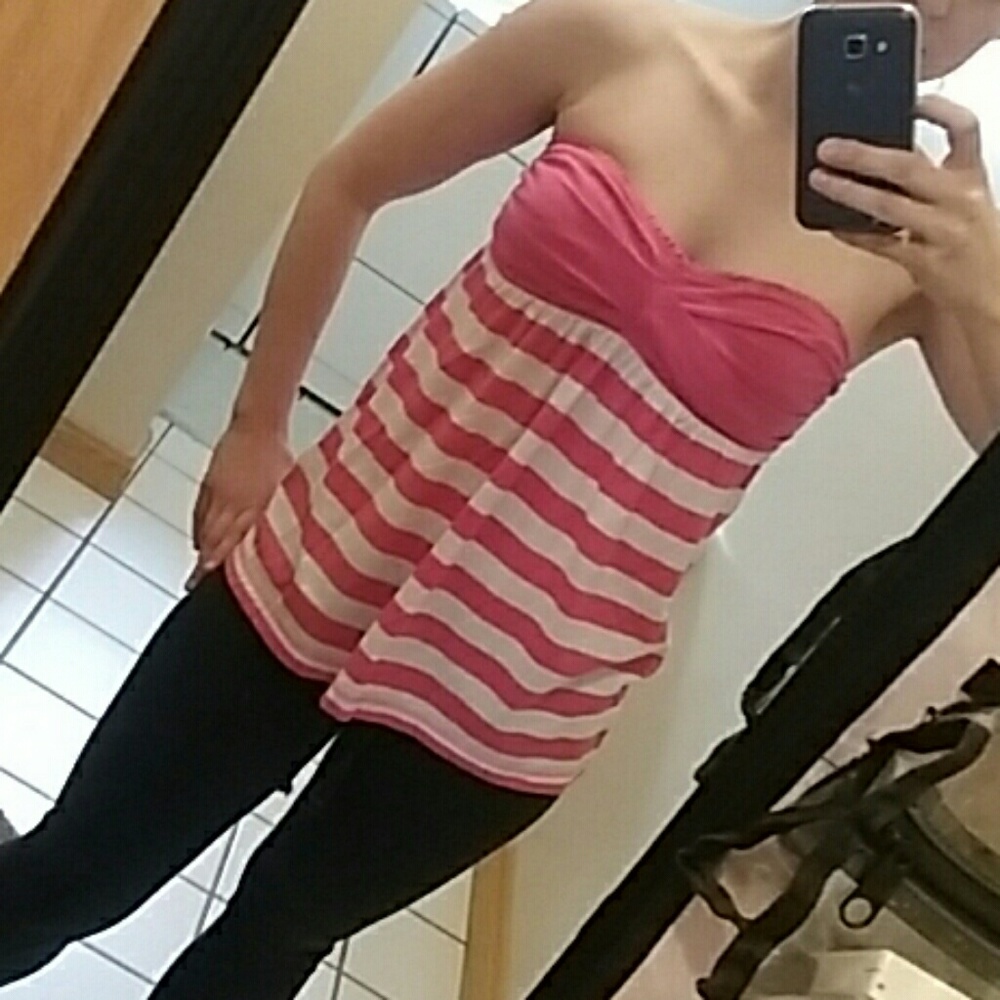 Strapless summer top