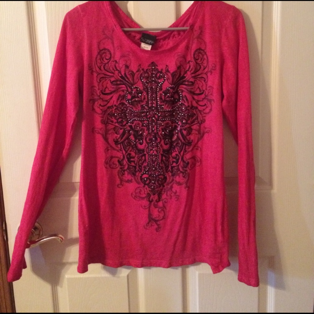 buckle shirt