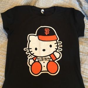 Hello kitty SF Giants tee, size M