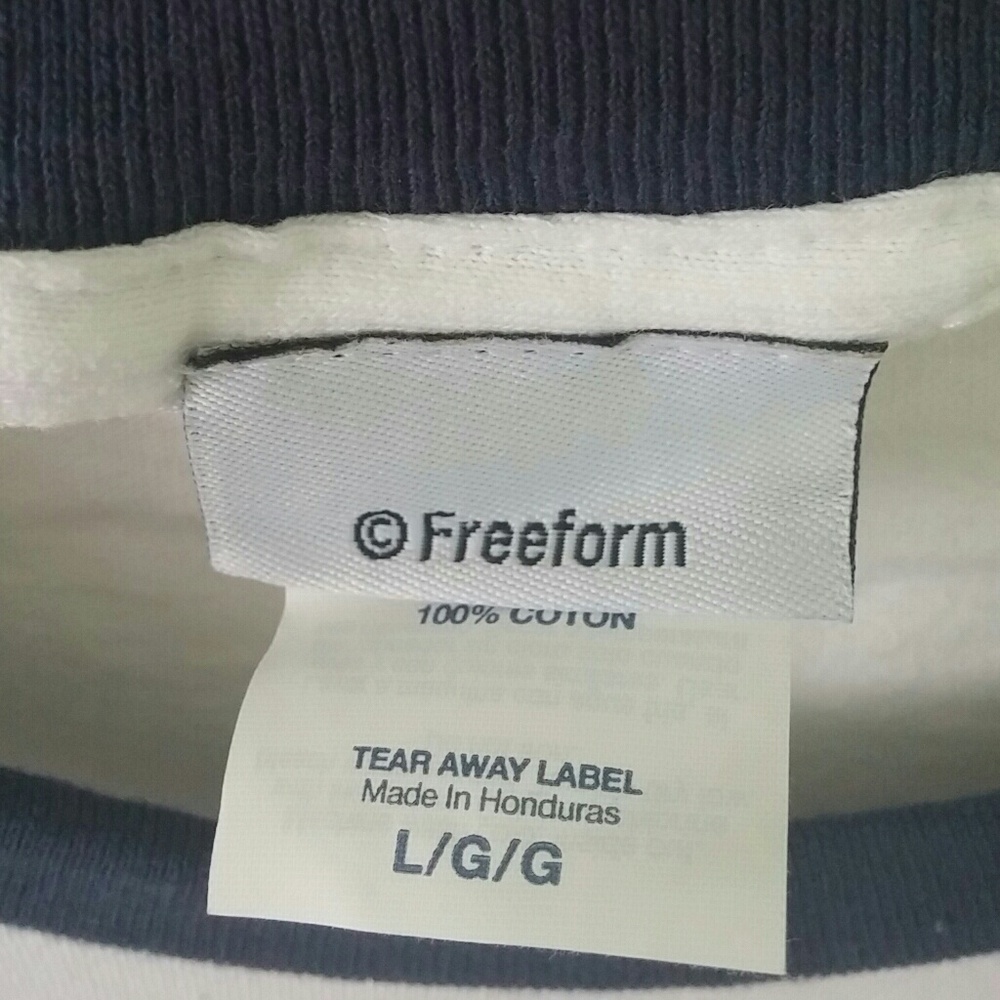 Camp Stillwater T-shirt Dead of Summer Comic Con - Picture 4 of 4