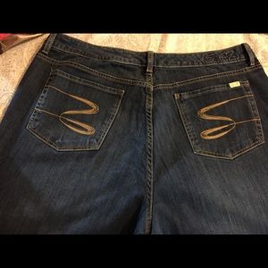 Seven jeans size 22