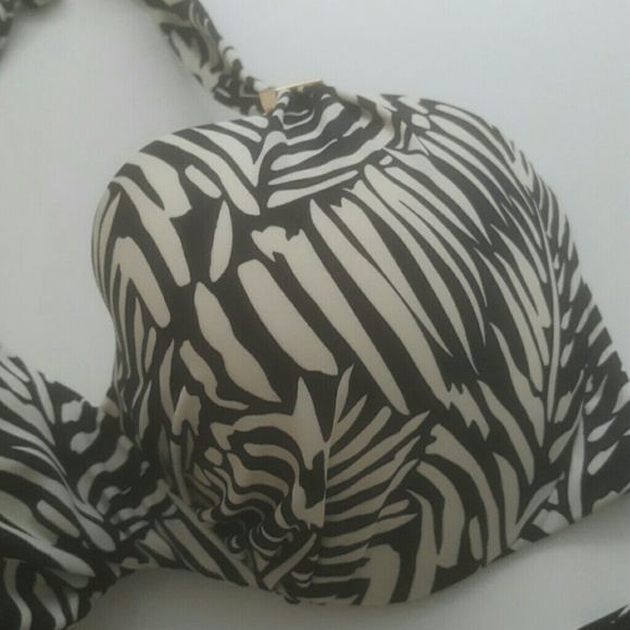 Victoria's Secret 36DD BIKINI BUNDLE NWT