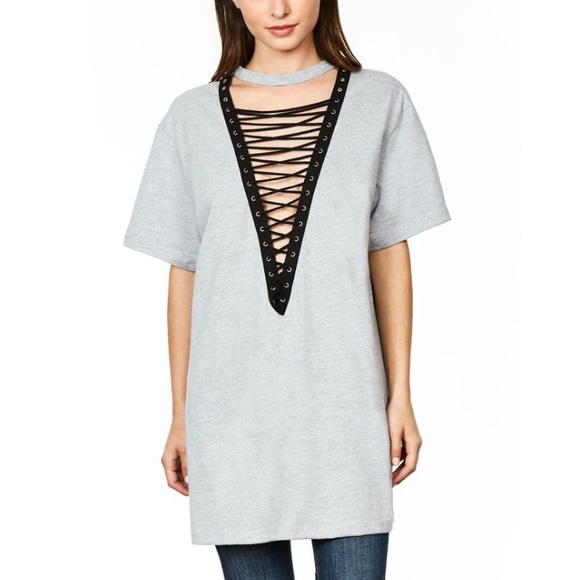 LF LACE UP BOYFRIEND TEE WITH COLLAR - Picture 4 of 4