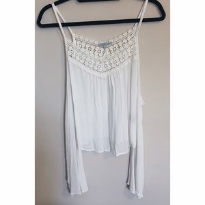 COLD SHOULDER LONG SLEEVE TOP