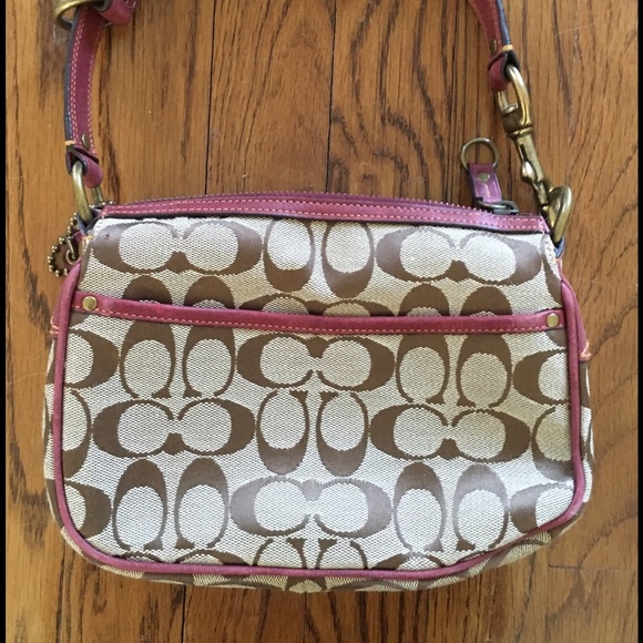 COACH signature C shoulder bag - Picture 2 of 5