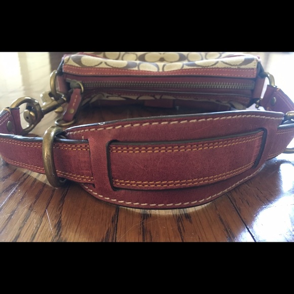 COACH signature C shoulder bag - Picture 4 of 5