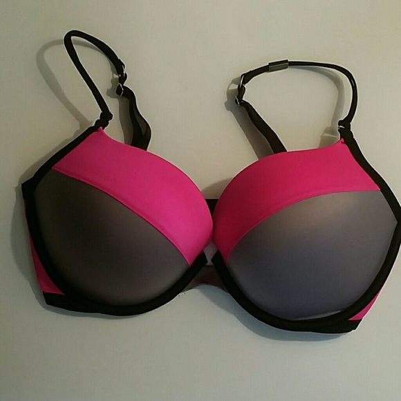 Victoria Secret Other - NEW VICTORIA SECRET BRA