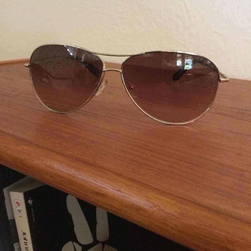 Tory Butch Aviator Sunglasses