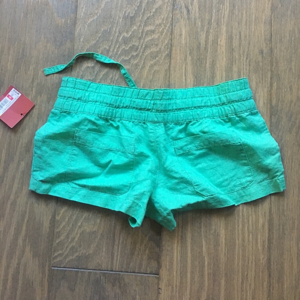 Shorts - Picture 2 of 2