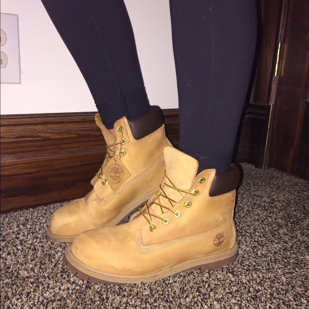 Timberland Tween 6" Classic Boot