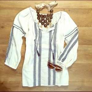 GAP Embroidered Shirt