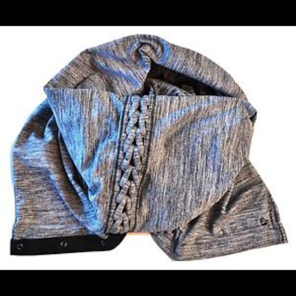 🎈SOLD🎈Lululemon Vinyasa Scarf - braided