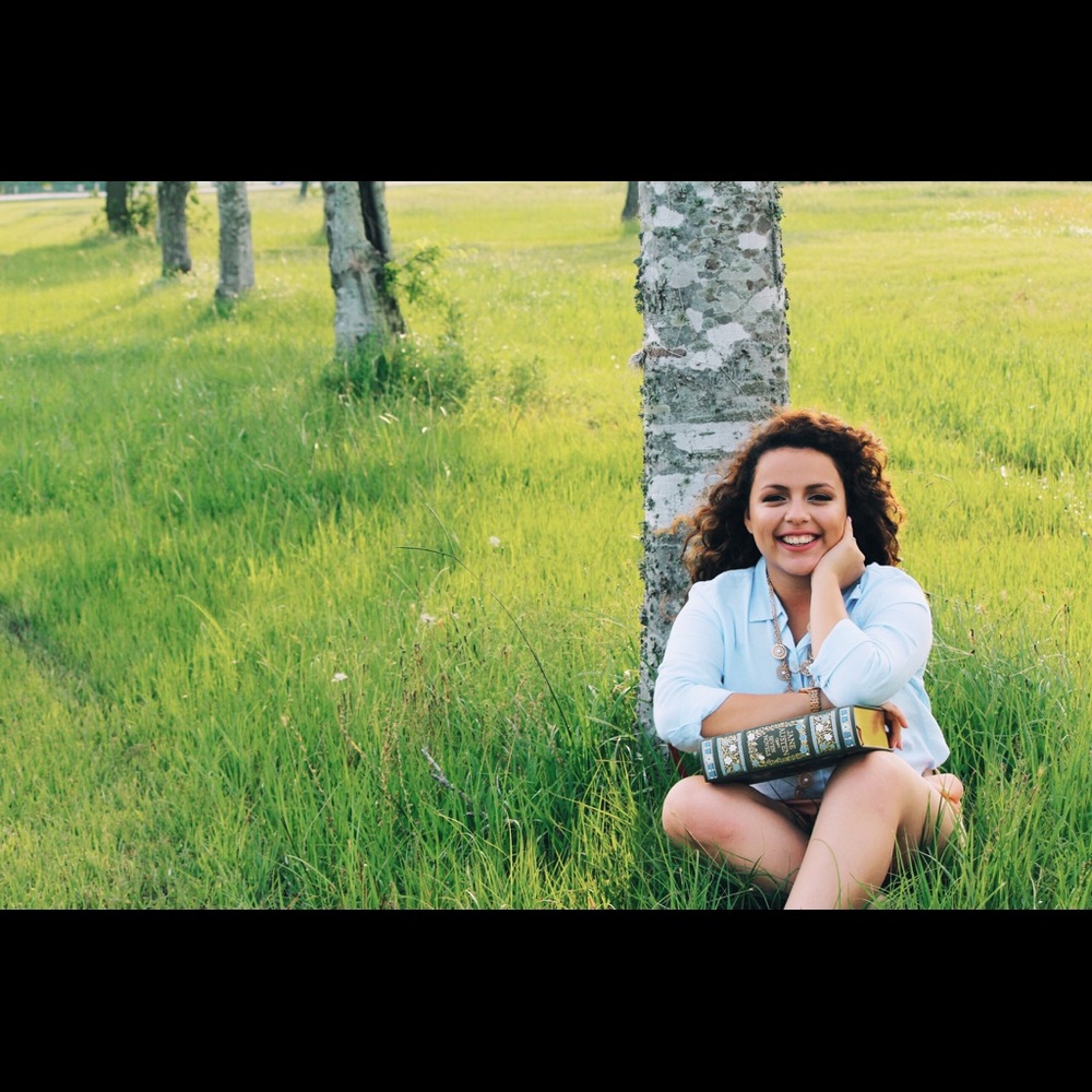 Meet your Posher, Eveline