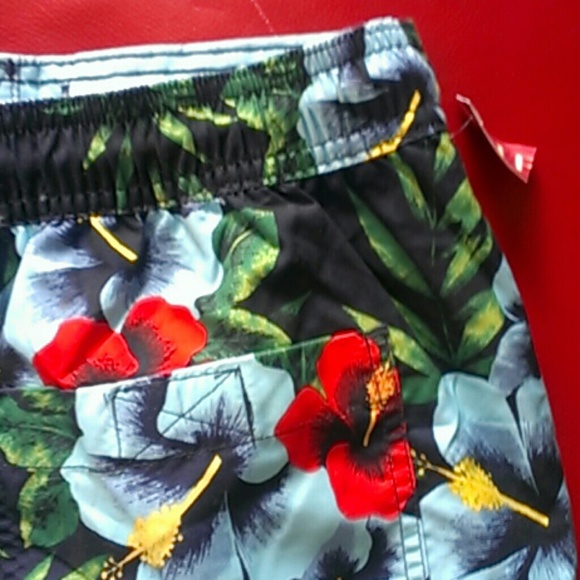 Merona Short Pants - Picture 3 of 4