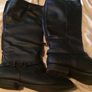 Women's boots. Wide calf