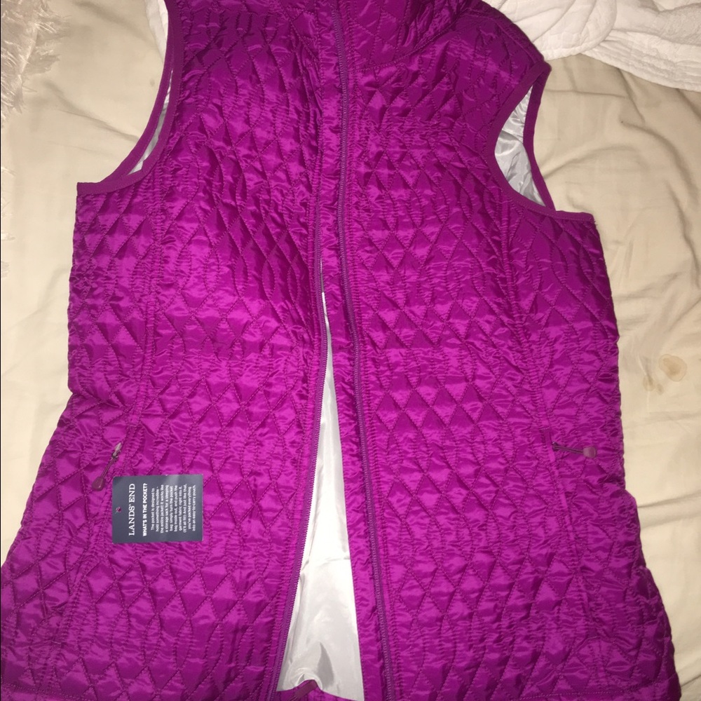 NWT lands end purple vest never worn