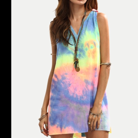 ❌SOLD OUT❌ 3X HP Tie Dye knot back dress/cover up - Picture 4 of 8
