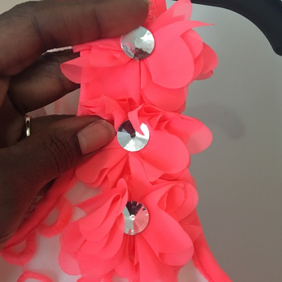 🔆SALE!!🔆💕Beautiful Pre-Teen/Teen Spring Dress💕 - Picture 3 of 6