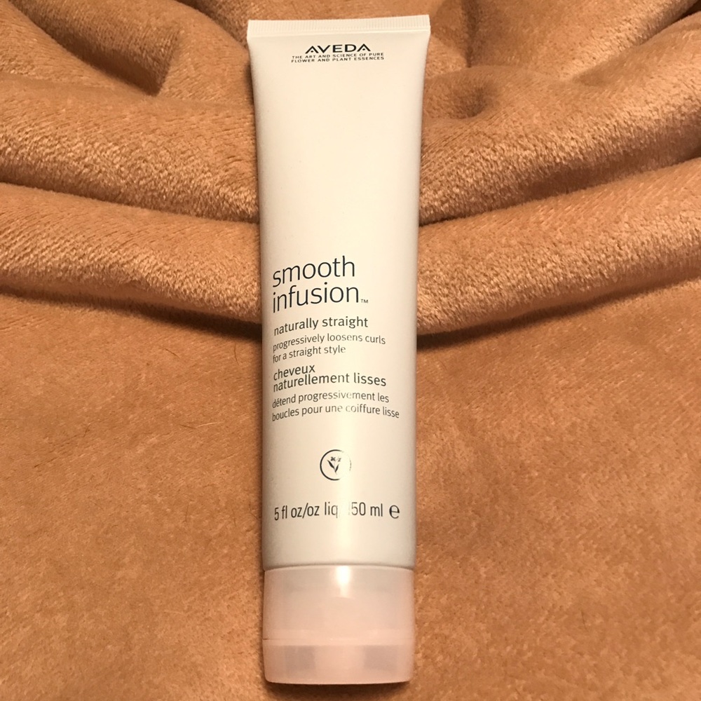 Brand New Aveda Smooth Infusion Naturally Straight