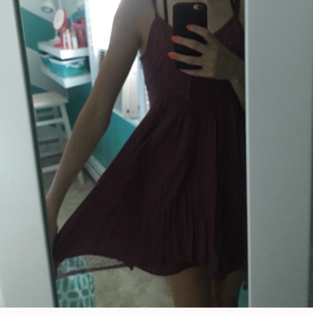 Dress - Picture 2 of 2
