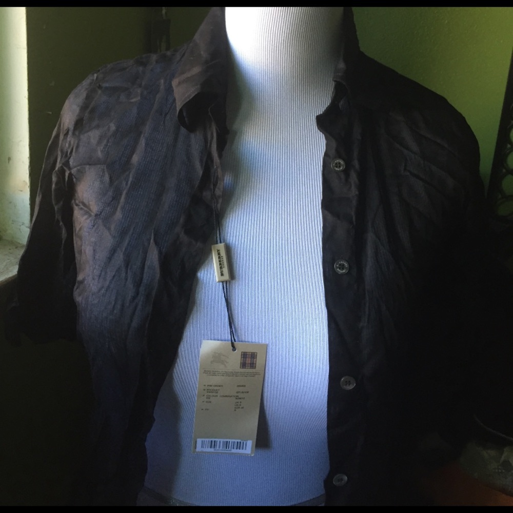 Burberry top