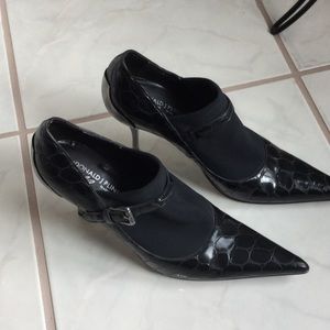 Donald J Pliner Booties