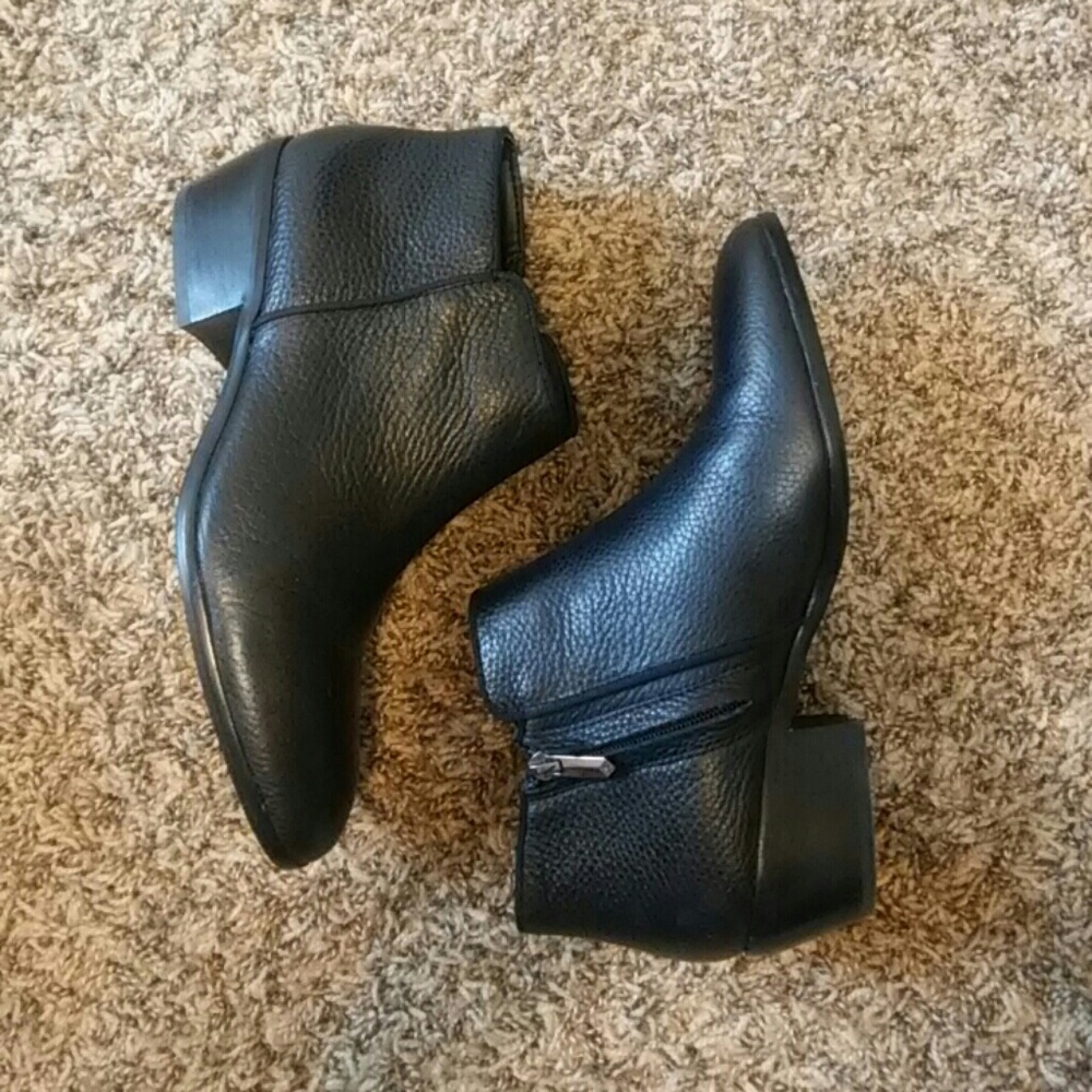Sam Edelman Petty Boots 8.5 Wide