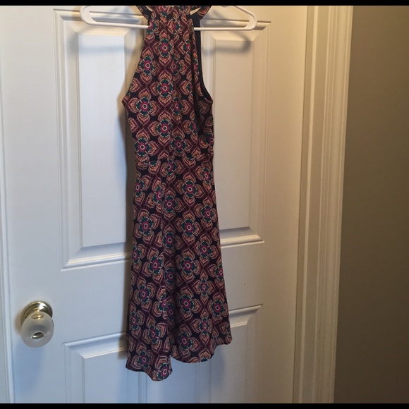 Express dress - Picture 3 of 3