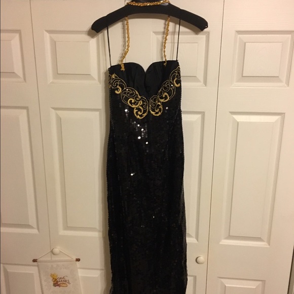 Black/Gold Sequin Prom Dress/Evening Gown - Picture 3 of 4