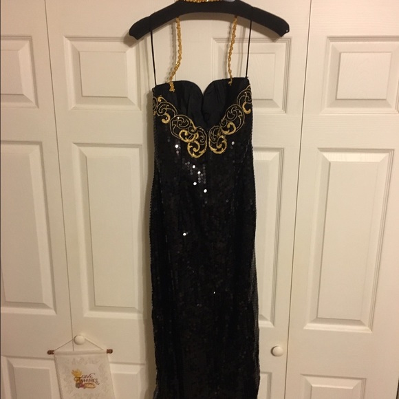 Black/Gold Sequin Prom Dress/Evening Gown - Picture 4 of 4