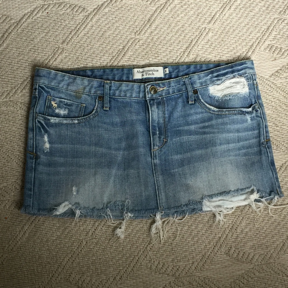 Abercrombie distressed mini skirt