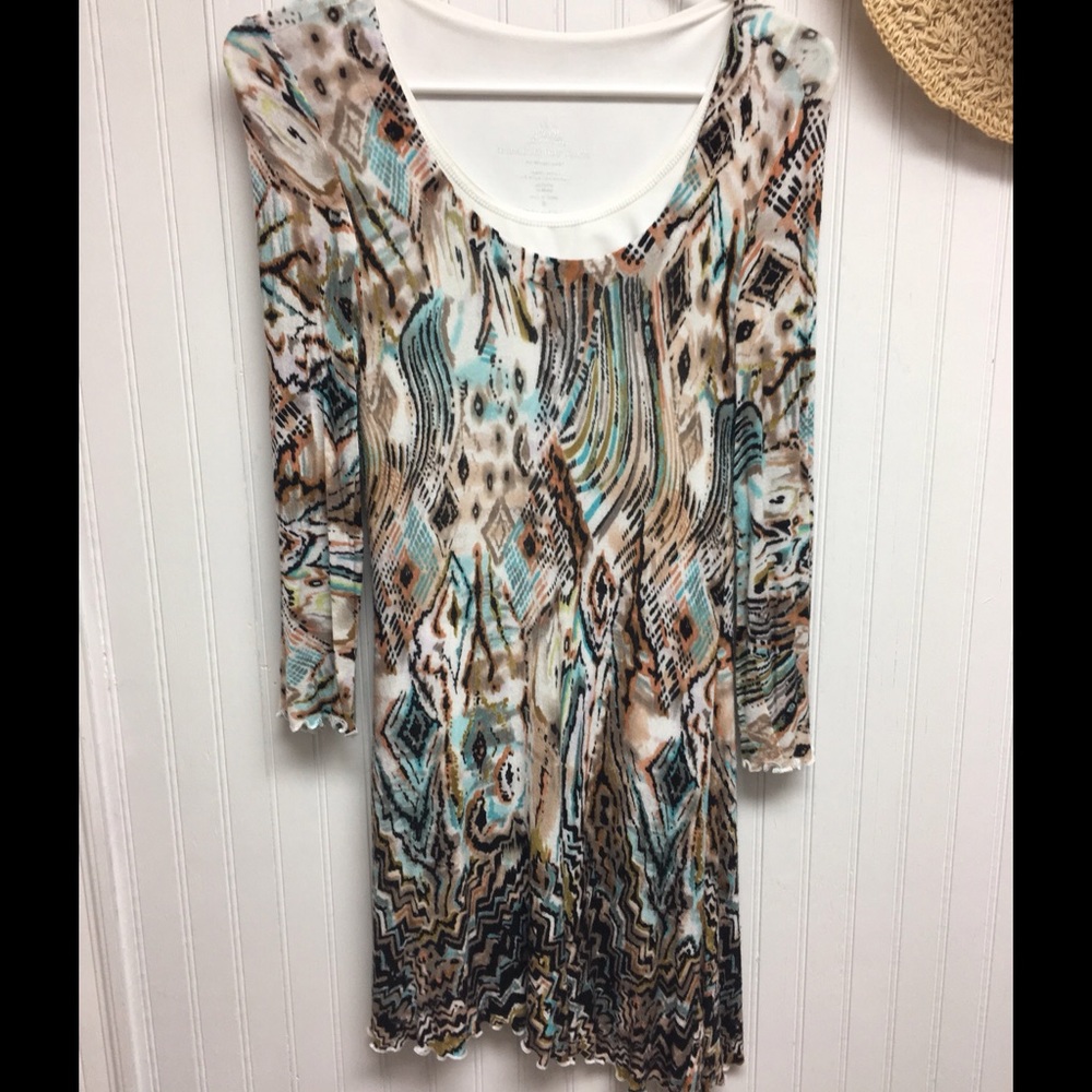 Multiple colored in this tunic and or short dress