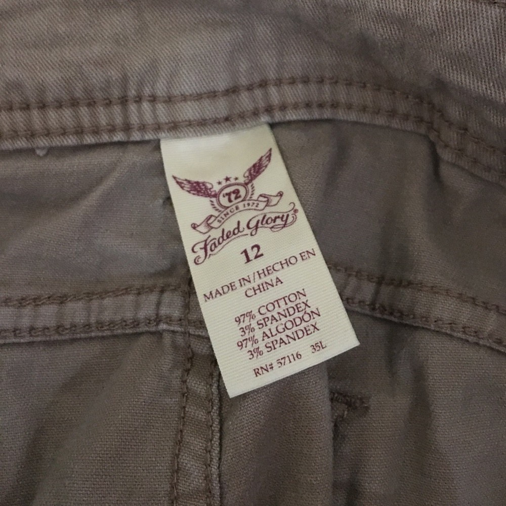 Capris - Picture 3 of 3