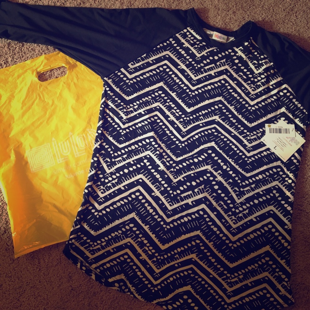 NWT LuLaRoe Randy Black & White Chevron