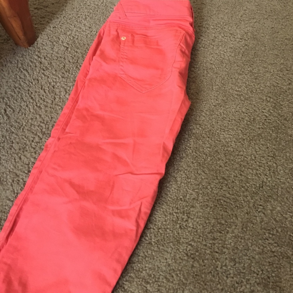 Capris - Picture 2 of 3