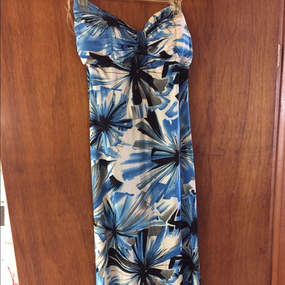 Beautiful Maxi dress!