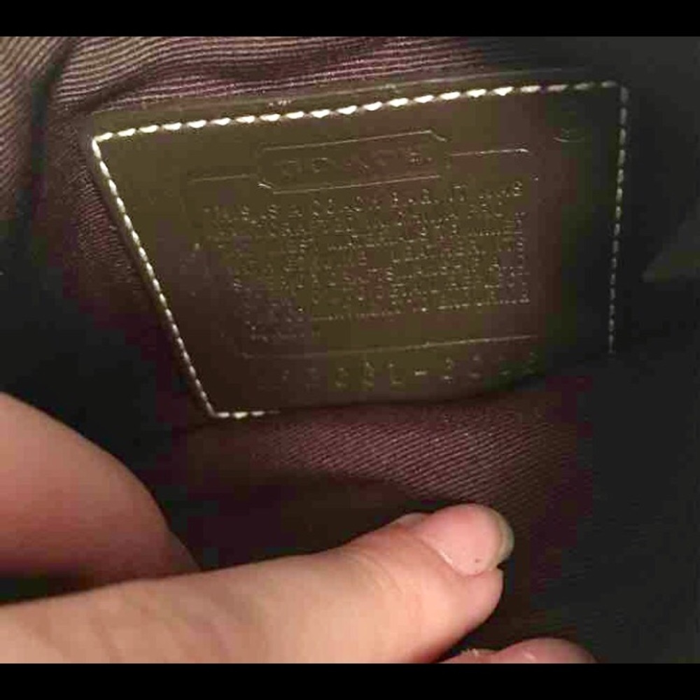 Coach Crossbody - Picture 3 of 4